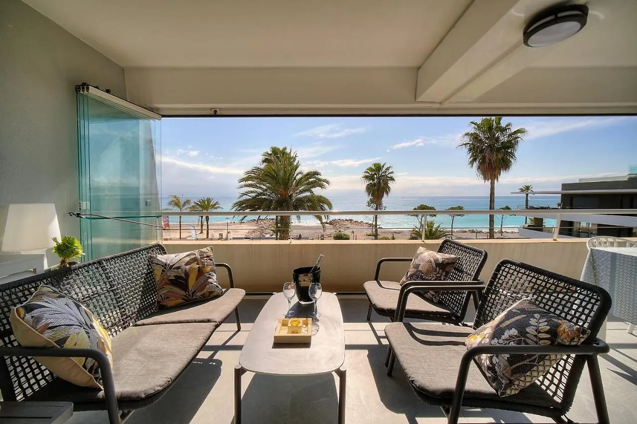 Cannes Luxury Rental - Stunning Sea Front Apartment location